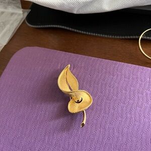 Elegant Gold Leaf Brooch $20
